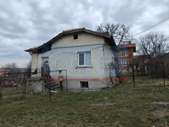 Къща в с. Вискяр, Област Перник - 70 кв.м за 353 €/кв.м - Снимка #1