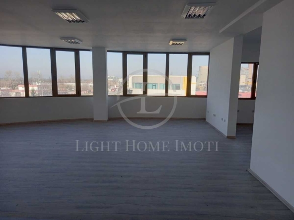 Офис в Пловдив, Кършияка - 144 кв.м за 530 €/кв.м - Снимка #1