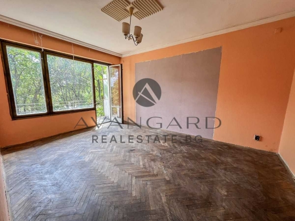Двустаен апартамент в Пловдив, Център - 60 кв.м за 1040 €/кв.м - Снимка #1