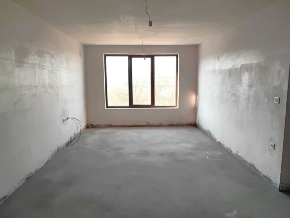 Тристаен апартамент в Велико Търново, Център - 115 кв.м за 638 €/кв.м - Снимка #1