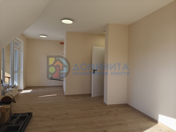Двустаен апартамент в Приморско - 72 кв.м за 914 €/кв.м - Снимка #1