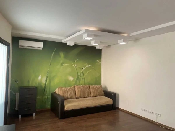 Дава се под наем Едностаен апартамент в София, Зона Б-18 - 43 кв.м за 348.84 € - Снимка #1