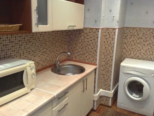 Дава се под наем Едностаен апартамент в София, Зона Б-18 - 42 кв.м за 397.8 € - Снимка #1