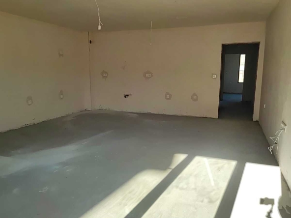 Тристаен апартамент в Велико Търново, Център - 150 кв.м за 562 €/кв.м - Снимка #1