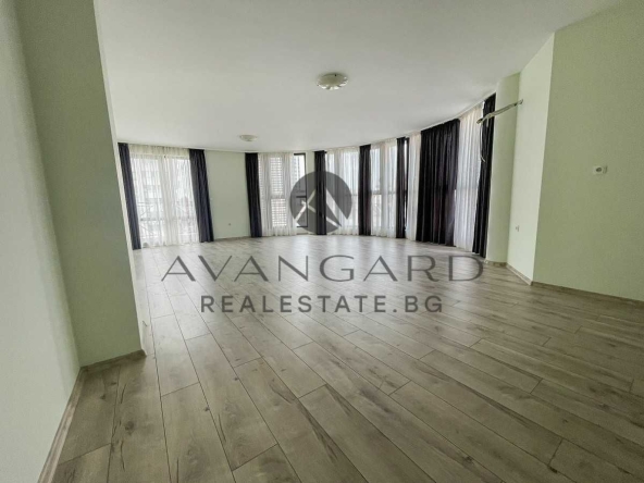 Четиристаен апартамент в Пловдив, Кършияка - 192 кв.м за 930 €/кв.м - Снимка #1