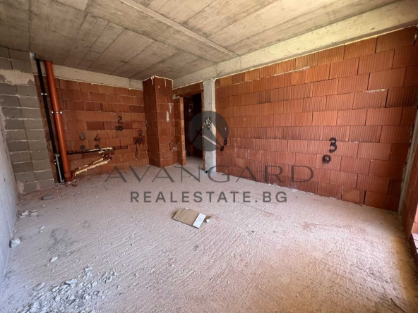 Двустаен апартамент в Пловдив, Остромила - 58 кв.м за 703 €/кв.м - Снимка #1