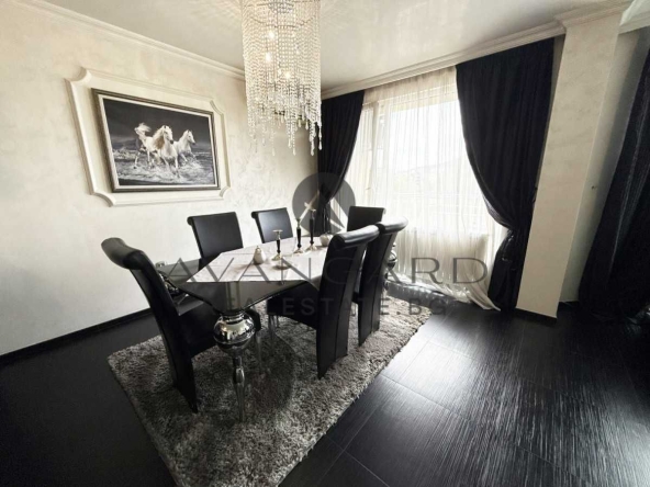 Тристаен апартамент в Пловдив, Кършияка - 127 кв.м за 1201 €/кв.м - Снимка #1