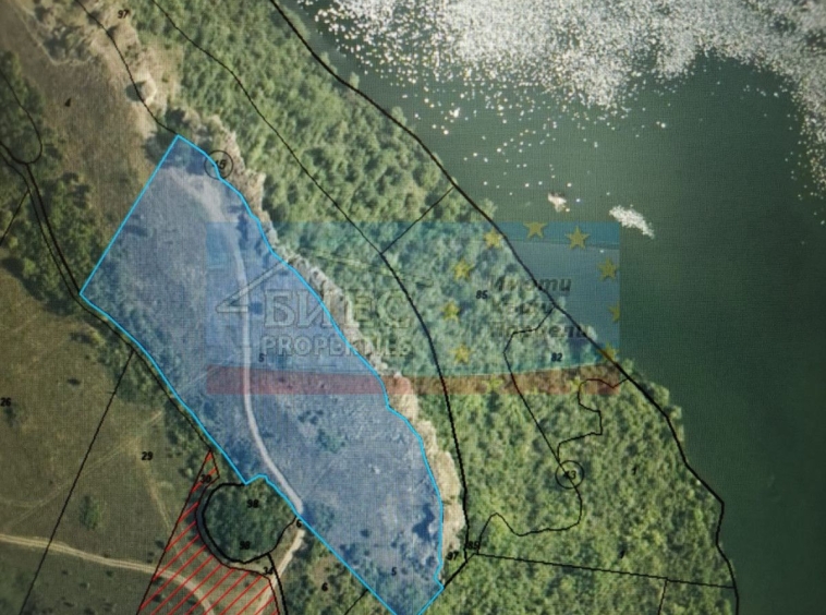 Парцел в с. Ковачевци, Област Перник - 14800 кв.м за 6 €/кв.м - Снимка #1