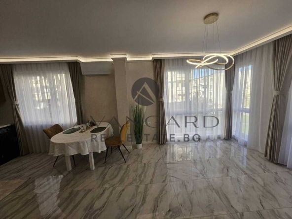 Двустаен апартамент в Пловдив, Кючук Париж - 66 кв.м за 1104 €/кв.м - Снимка #1