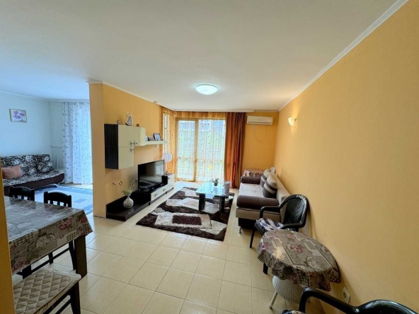 Двустаен апартамент в к.к. Слънчев бряг - 87 кв.м за 521 €/кв.м - Снимка #1