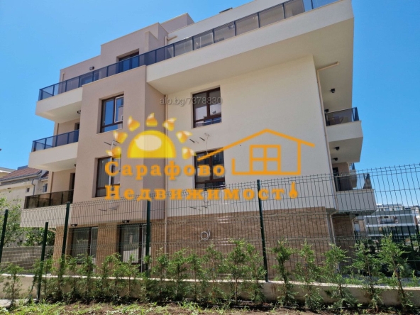 Тристаен апартамент в Бургас, Сарафово - 169 кв.м за 483 €/кв.м - Снимка #1