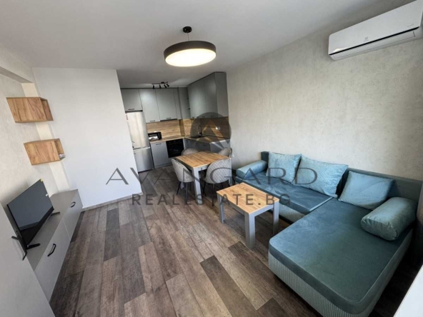 Двустаен апартамент в Пловдив, Христо Смирненски - 69 кв.м за 1072 €/кв.м - Снимка #1
