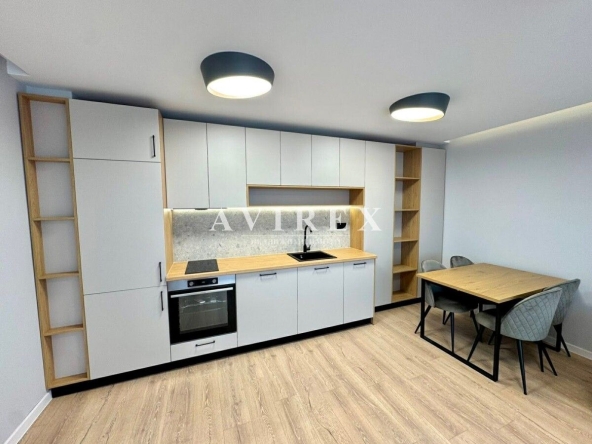 Двустаен апартамент в Пловдив, Остромила - 74 кв.м за 965 €/кв.м - Снимка #1