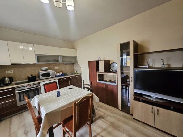 Тристаен апартамент в Пловдив, Гагарин - 65 кв.м за 950 €/кв.м - Снимка #1