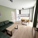 Дава се под наем Двустаен апартамент в Велико Търново, Център - 56 кв.м за 378.93 € - Снимка #1