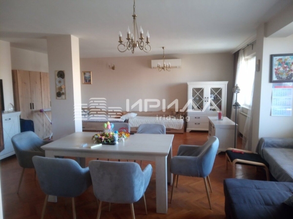 Тристаен апартамент в София, Красно село - 115 кв.м за 1663 €/кв.м - Снимка #1