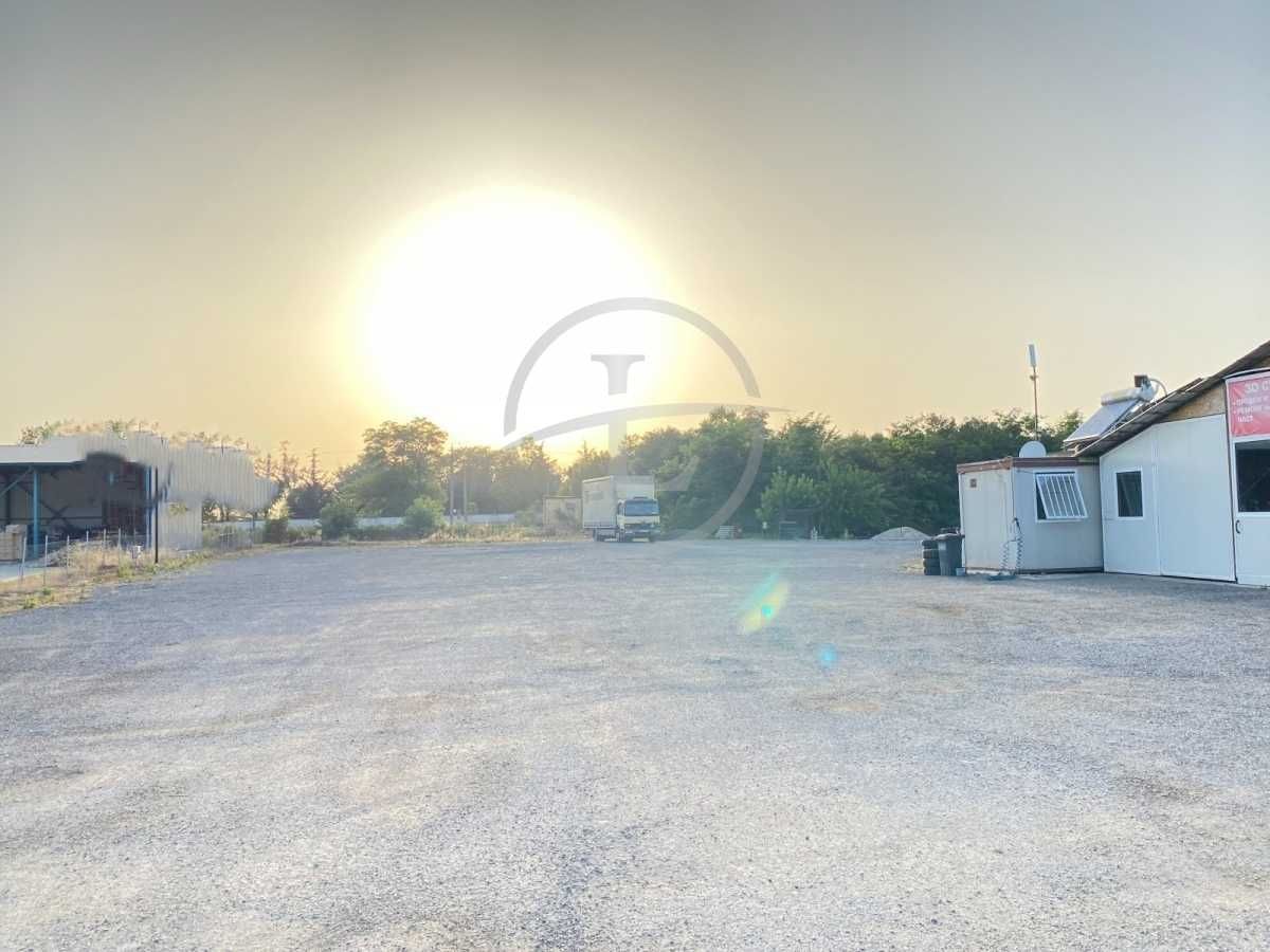 Парцел в с. Граф Игнатиево, Област Пловдив - 2500 кв.м за 77 €/кв.м - Снимка #1