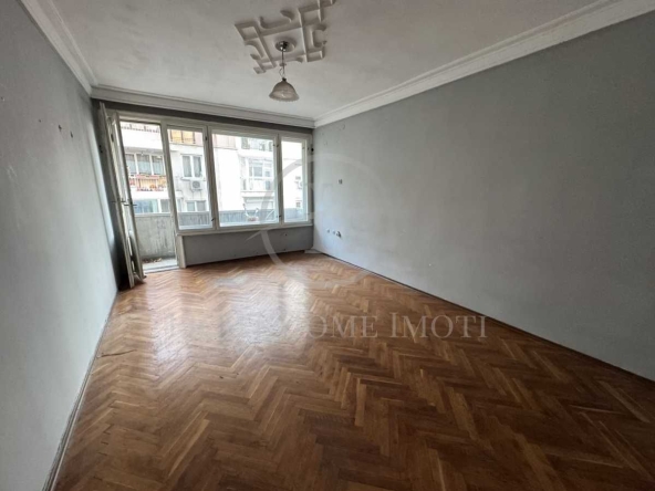 Тристаен апартамент в Пловдив, Мараша - 63 кв.м за 1156 €/кв.м - Снимка #1