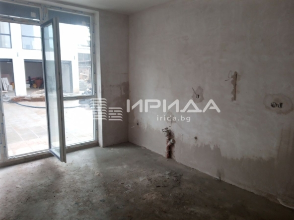 Двустаен апартамент в София, Княжево - 93 кв.м за 1015 €/кв.м - Снимка #1