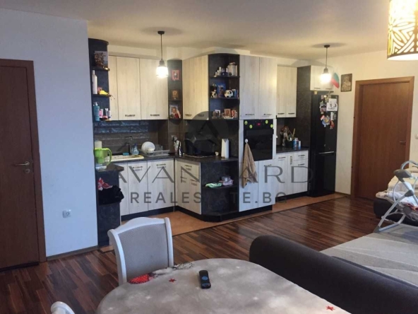 Тристаен апартамент в с. Марково, Област Пловдив - 113 кв.м за 883 €/кв.м - Снимка #1