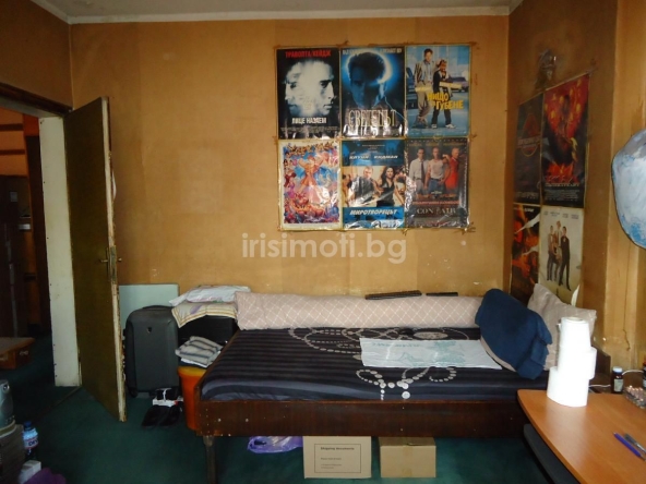 Двустаен апартамент в София, Център - 70 кв.м за 2128 €/кв.м - Снимка #1