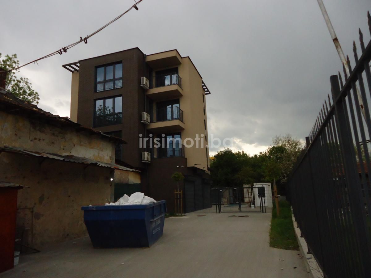 Офис в София, Люлин 9 - 420 кв.м за 1214 €/кв.м - Снимка #1