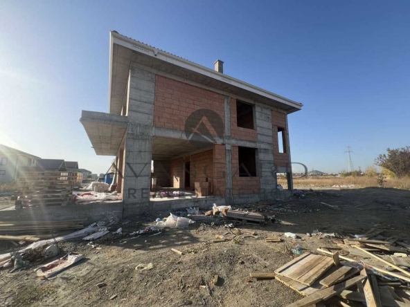 Къща в Пловдив, Беломорски - 260 кв.м за 885 €/кв.м - Снимка #1