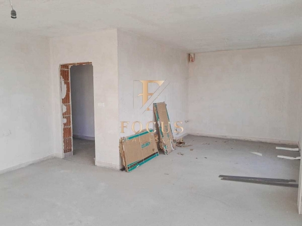 Двустаен апартамент в Пловдив, Остромила - 101 кв.м за 1224 €/кв.м - Снимка #1