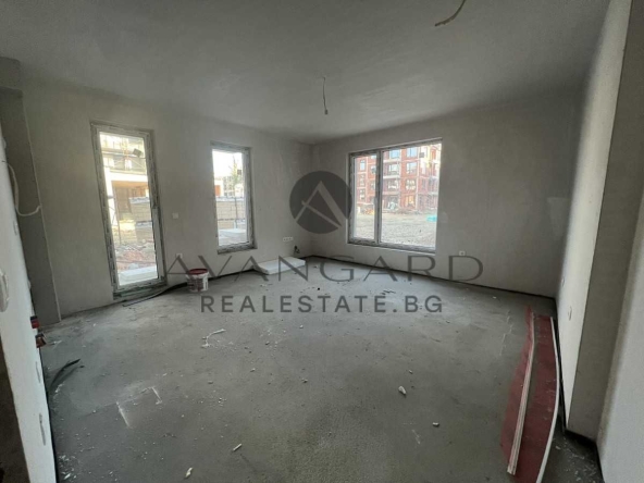 Тристаен апартамент в Пловдив, Кършияка - 145 кв.м за 1077 €/кв.м - Снимка #1
