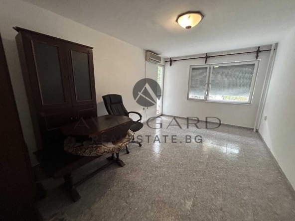 Тристаен апартамент в Пловдив, Тракия - 80 кв.м за 1849 €/кв.м - Снимка #1