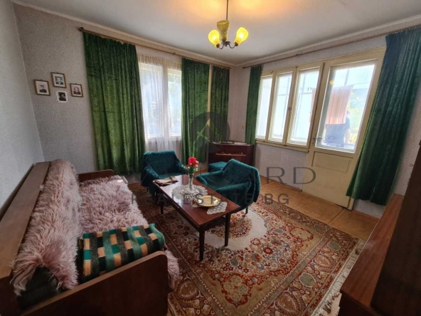 Етаж от къща в Пловдив, Христо Смирненски - 133 кв.м за 1113 €/кв.м - Снимка #1