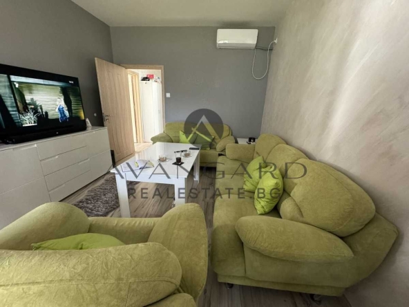 Тристаен апартамент в Пловдив, Тракия - 68 кв.м за 1868 €/кв.м - Снимка #1