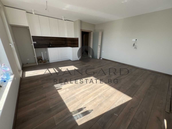 Двустаен апартамент в Пловдив, Христо Смирненски - 76 кв.м за 1685 €/кв.м - Снимка #1