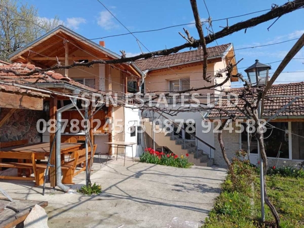 Къща в с. Средногорово, Област Стара Загора - 100 кв.м за 950 €/кв.м - Снимка #1