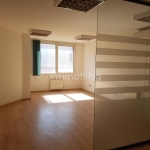 Дава се под наем Офис в София, Център - 62 кв.м за 372 € - Снимка #1