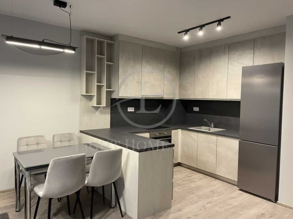 Двустаен апартамент в Пловдив, Христо Смирненски - 99 кв.м за 1904 €/кв.м - Снимка #1