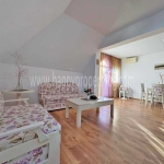 Двустаен апартамент в к.к. Слънчев бряг - 57 кв.м за 1167 €/кв.м - Снимка #1