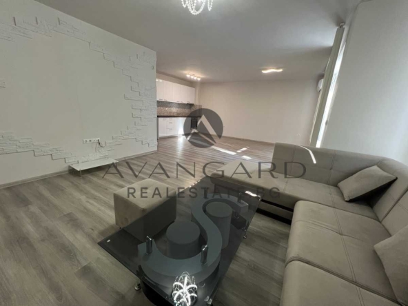Тристаен апартамент в Пловдив, Кючук Париж - 112 кв.м за 1715 €/кв.м - Снимка #1