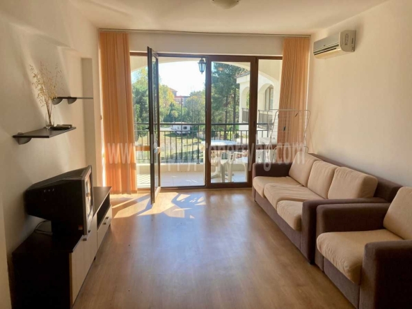 Двустаен апартамент в к.к. Слънчев бряг - 72 кв.м за 1028 €/кв.м - Снимка #1