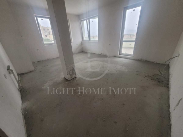 Тристаен апартамент в Пловдив, Център - 120 кв.м за 1042 €/кв.м - Снимка #1