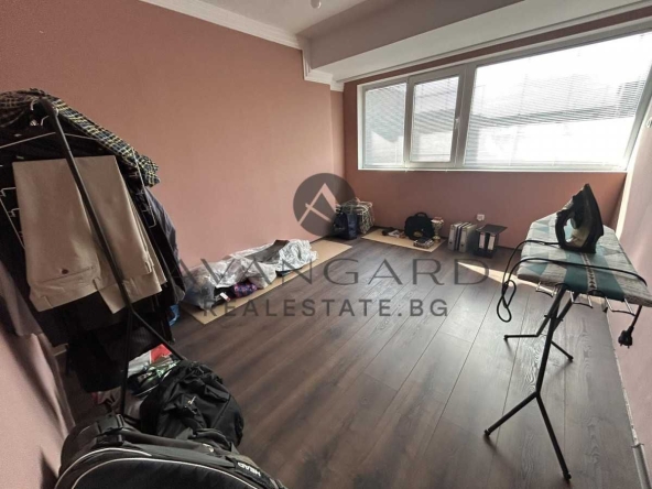 Тристаен апартамент в Пловдив, Център - 244 кв.м за 779 €/кв.м - Снимка #1