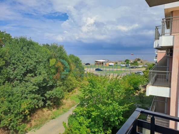 Къща в с. Лозенец, Област Бургас - 664 кв.м за 1354 €/кв.м - Снимка #1