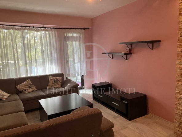 Двустаен апартамент в Пловдив, Гагарин - 65 кв.м за 1884 €/кв.м - Снимка #1