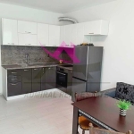 Дава се под наем Тристаен апартамент в Варна, Колхозен пазар - 65 кв.м за 400 € - Снимка #1