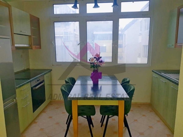 Дава се под наем Тристаен апартамент в Варна, Окръжна болница - 80 кв.м за 500 € - Снимка #1