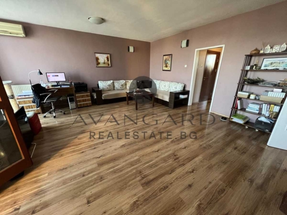 Тристаен апартамент в Пловдив, Тракия - 91 кв.м за 1726 €/кв.м - Снимка #1