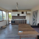 Дава се под наем Тристаен апартамент в Велико Търново, Център - 80 кв.м за 410 € - Снимка #1