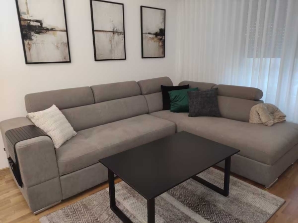 Дава се под наем Двустаен апартамент в София, Младост 4 - 62 кв.м за 619 € - Снимка #1