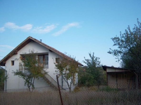 Къща в с. Поцърненци, Област Перник - 90 кв.м за 504 €/кв.м - Снимка #1