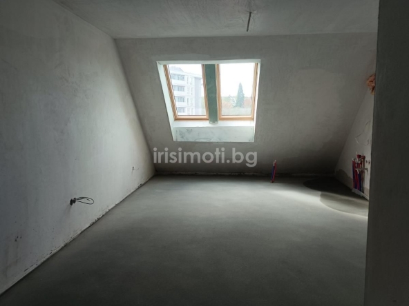 Тристаен апартамент в София, Овча купел - 100 кв.м за 1395 €/кв.м - Снимка #1